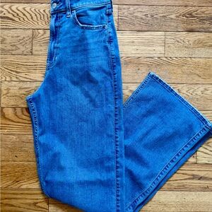 Hollister Low-Rise Relaxed Straight Jeans | Women’s 25 Regular